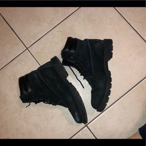 Timberland black boots
